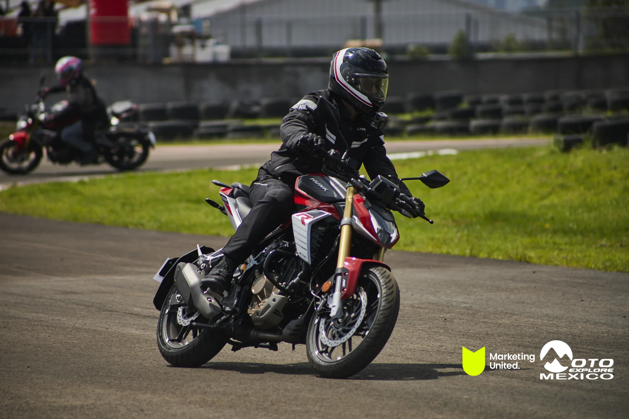 HUNK TRACKDAY 273